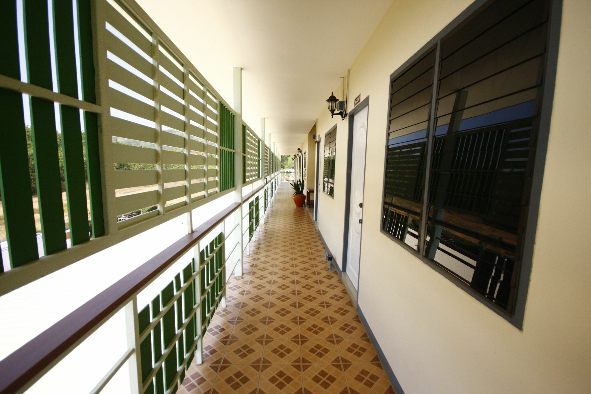Pob Choke Residences Sattahip Eksteriør billede